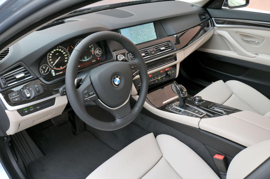  BMW ActiveHybrid 5 2012 года  (фото 48 из 157)